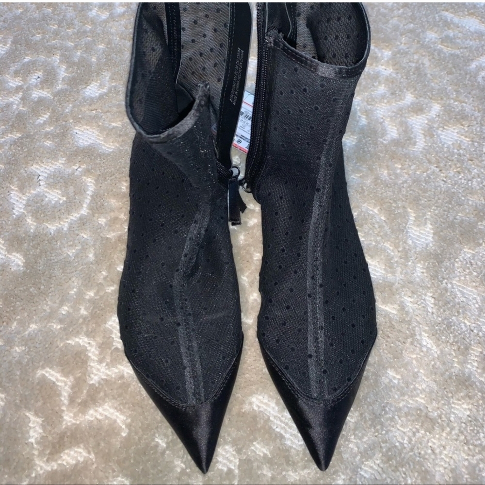 Zara Elegant Black Women's Boots Size 6